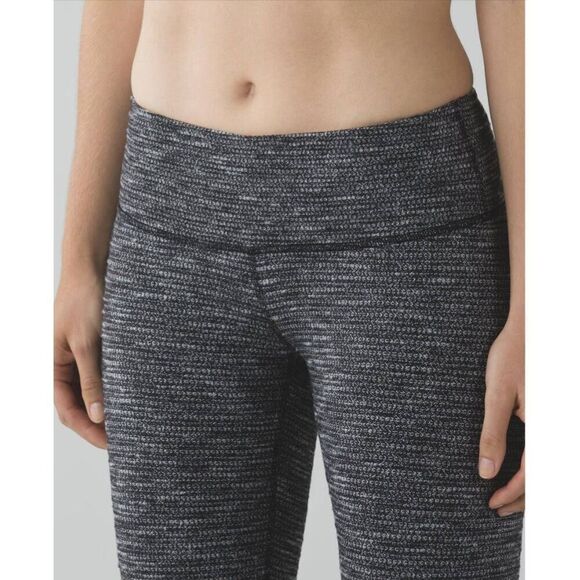 LULULEMON ATHLETICA Wunder Under Pant III Size 6 - Picture 4 of 6
